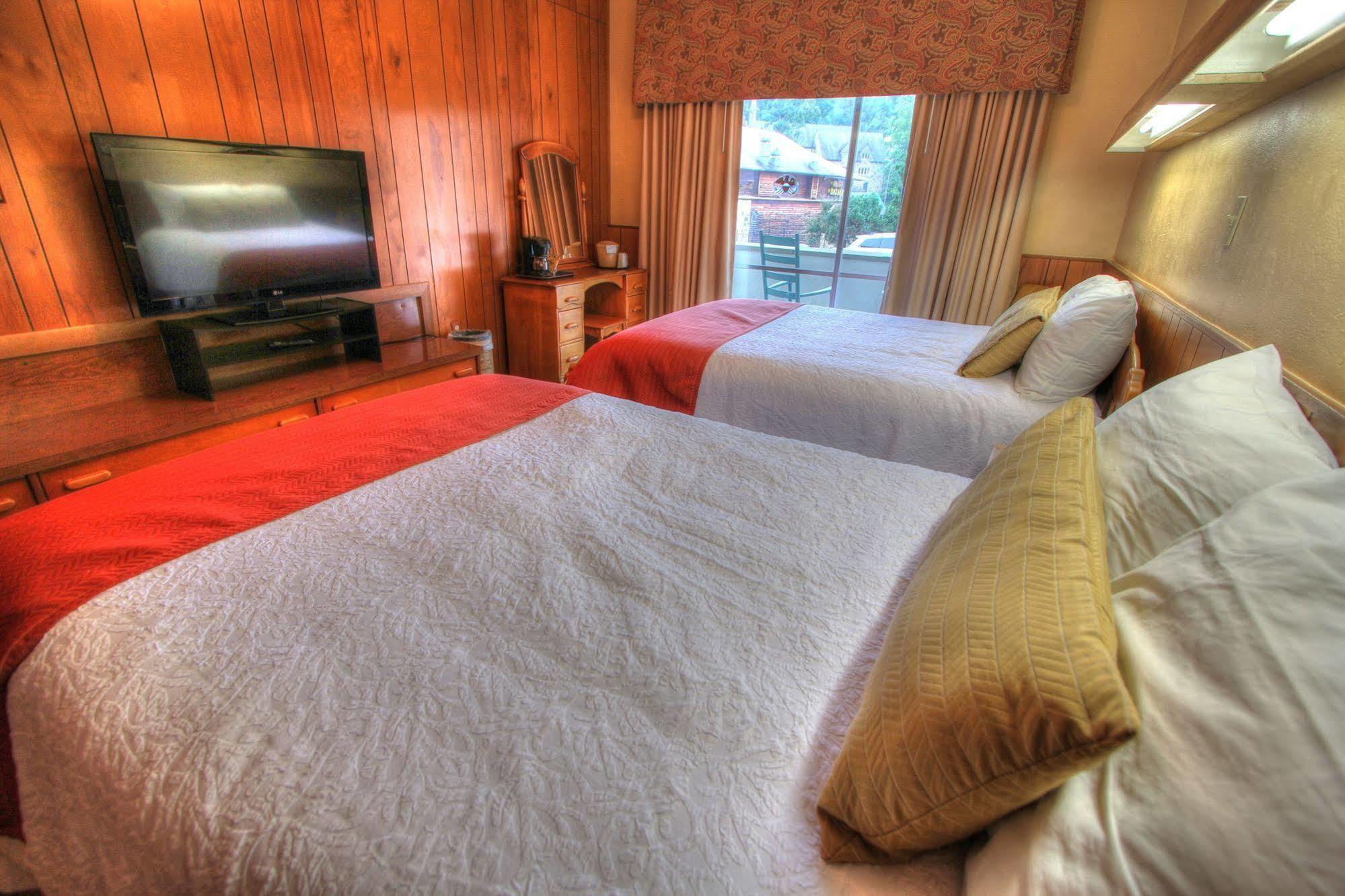 Gatlinburg Inn 2*